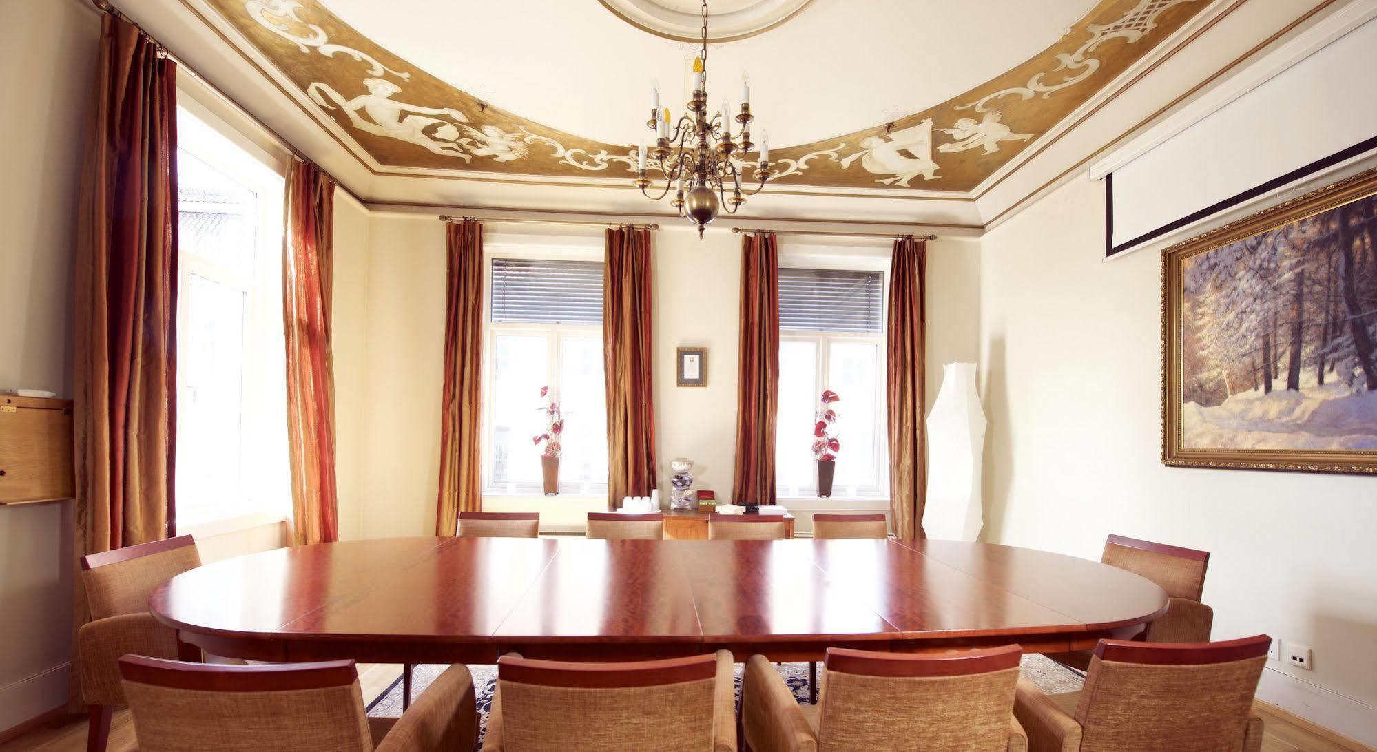 Home Hotel Tollboden Драмен Екстериор снимка